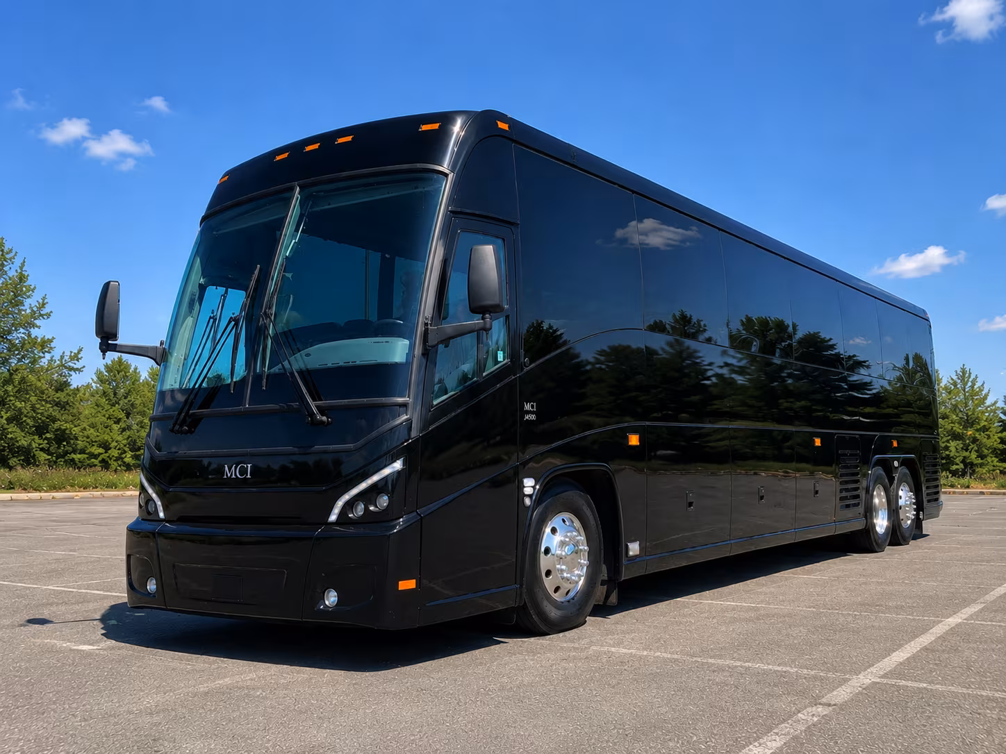 40-56 Passenger Charter Bus Exterior
