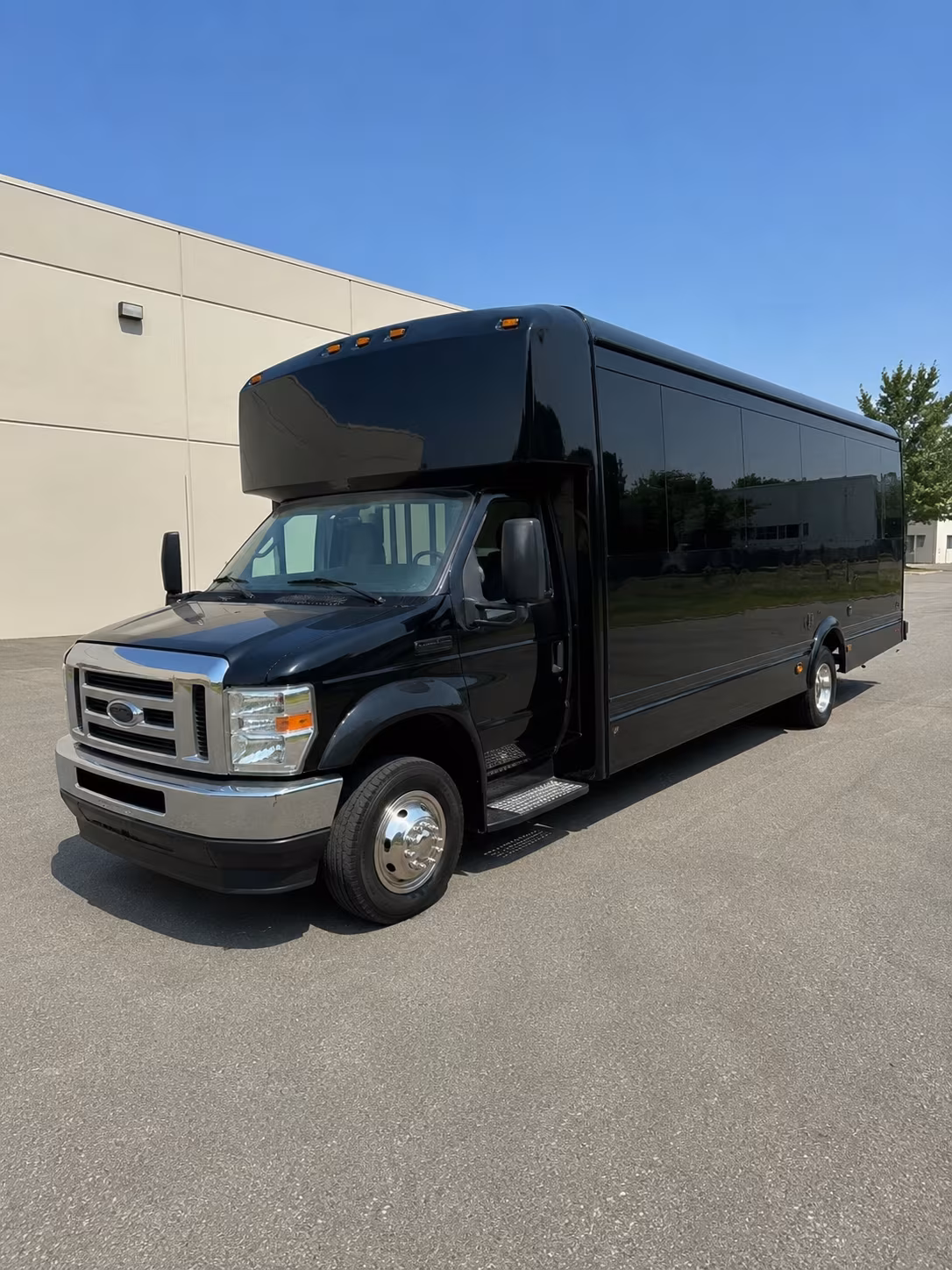 Oakland Party Bus Rental