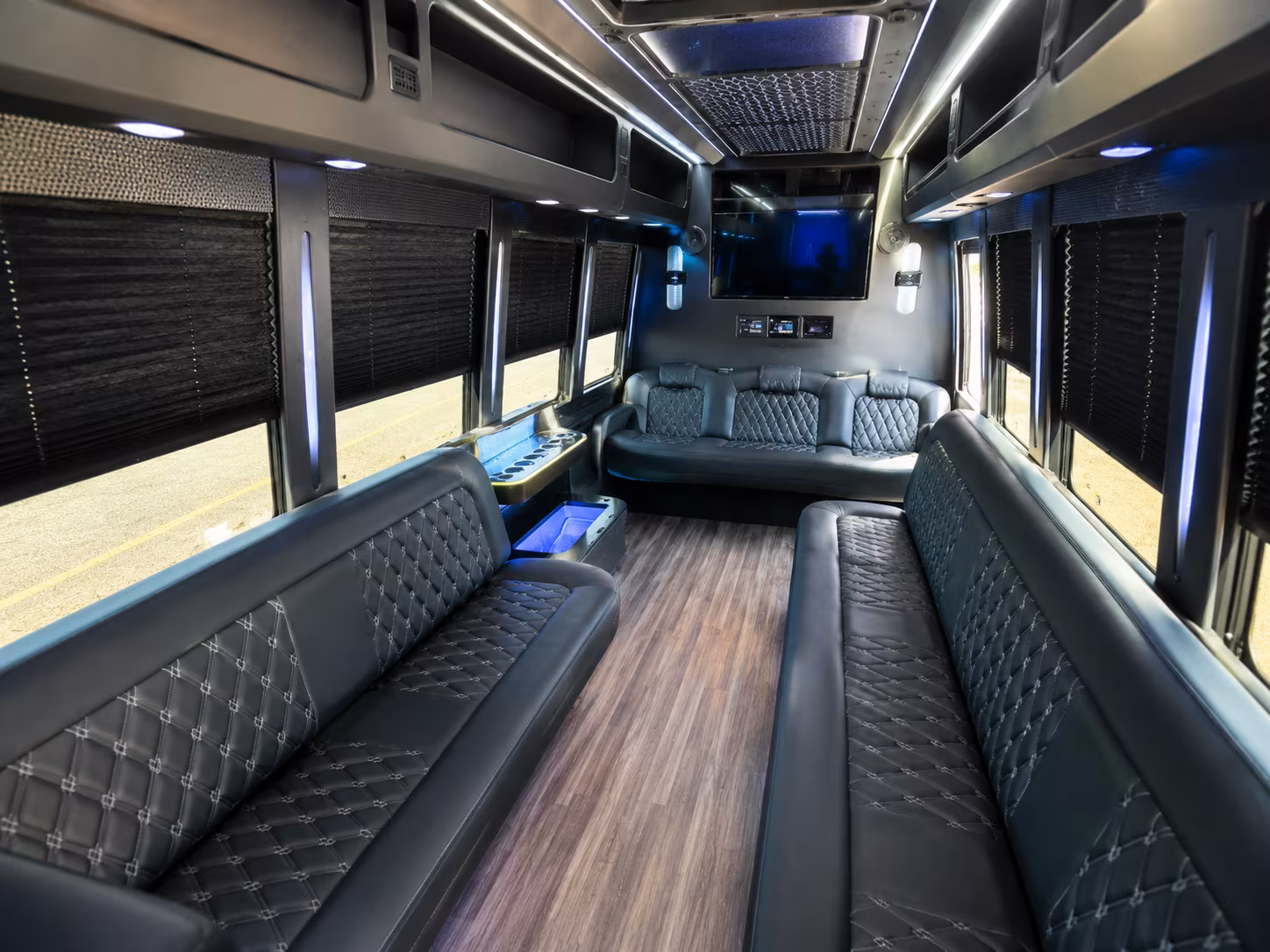 Vacaville Winery Tour & Pub Crawl Transportation