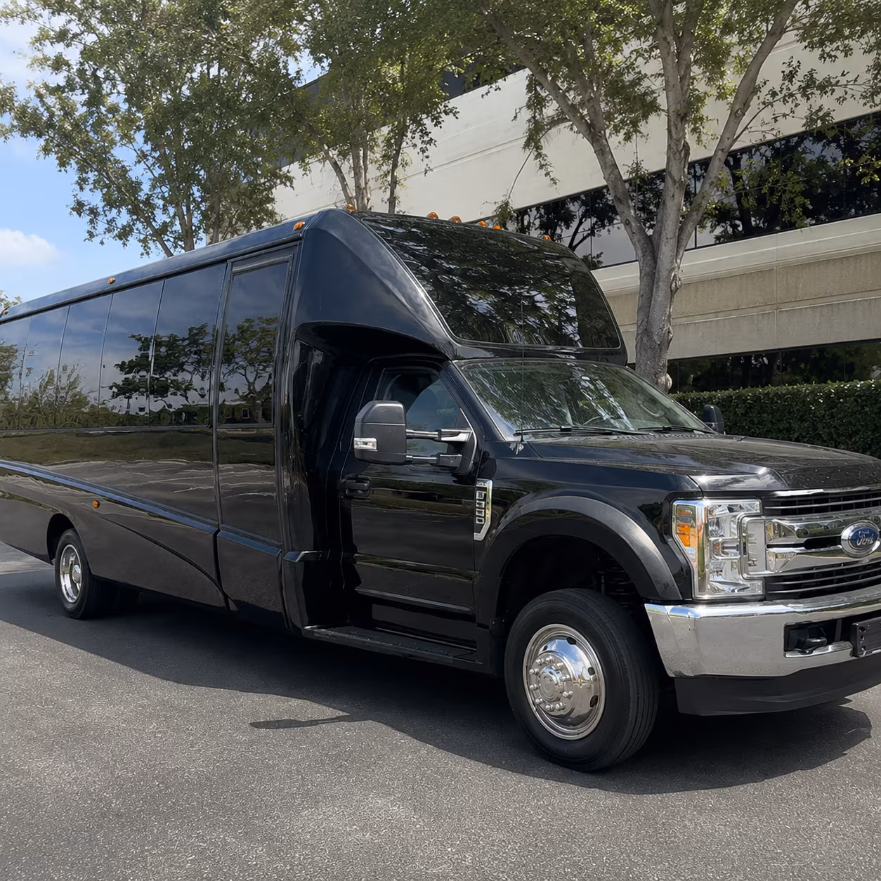 Vallejo Birthday, Sweet 16, & Quinceañera Transportation party bus interior
