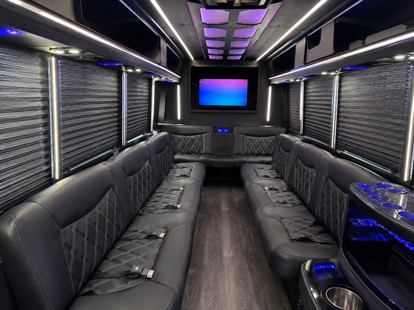 Vallejo Winery Tour & Pub Crawl Transportation party bus exterior